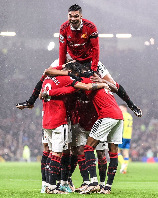 作为中场 作为中场