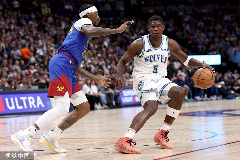 詹姆斯这样 詹姆斯这样