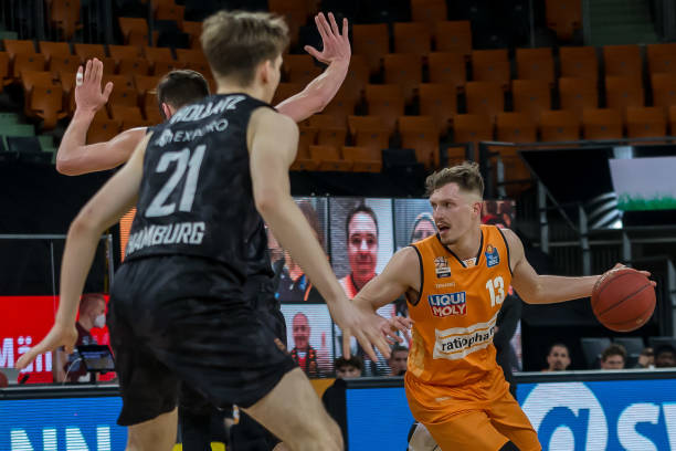 迎来一个 迎来一个